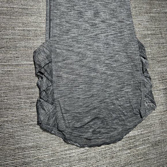 Lululemon Va r- City Tank Women's 4 Gray Heathered Sleeveless Athletic GYM - Picture 3 of 10